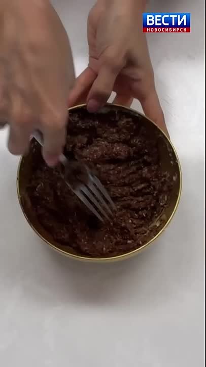 ПП-конфеты. Жена новосибирского актёра Павла Прилучного Зепюр Брутян поделилась рецептом полезных сладостей — без сахара, муки и угрызений совести! Всё просто: банан кокосовая стружка какао Смешать, сформировать шарики...