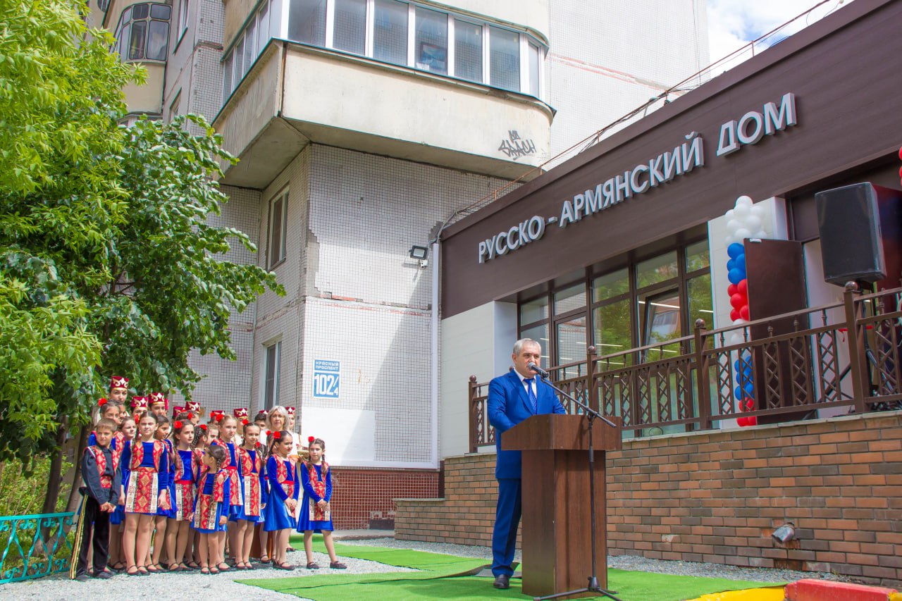 Город добрососедства: как Новосибирск стал домом для тысяч армян Город добрососедства: как Новосибирск стал домом для тысяч армян