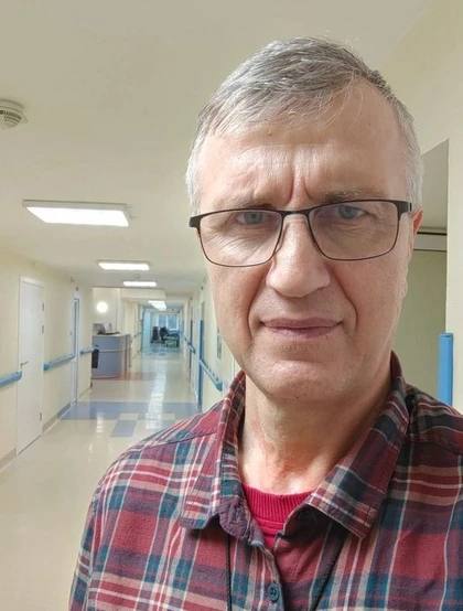 Медики по ошибке записали пенсионера в умершие, спутав его с другим пациентом