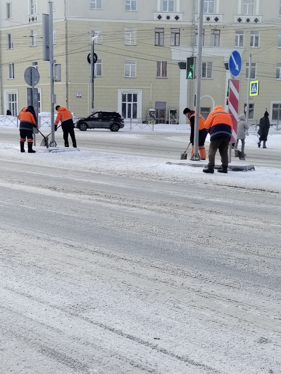 Уборка улично-дорожной сети города Уборка улично-дорожной сети города