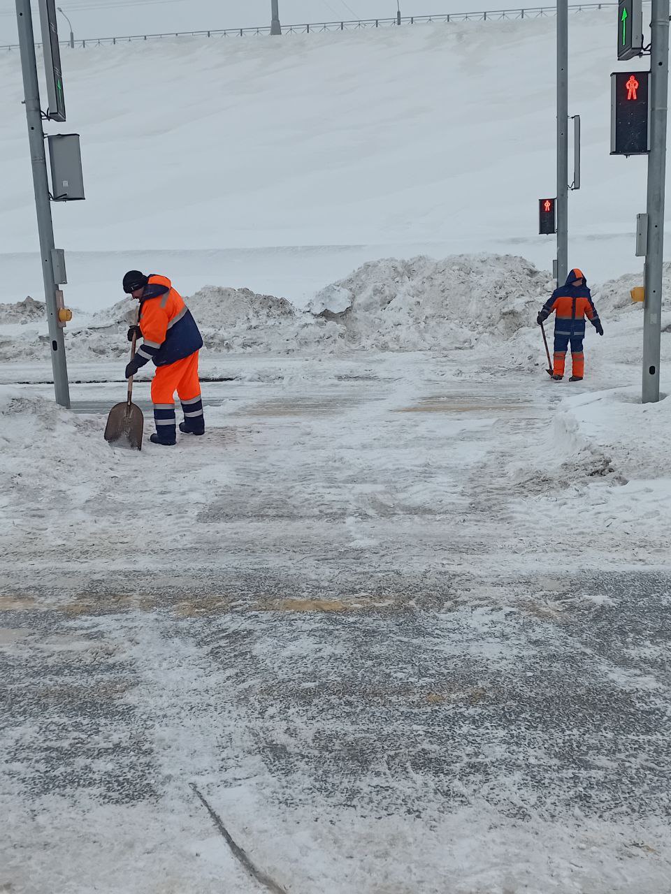 Уборка улично-дорожной сети города Уборка улично-дорожной сети города
