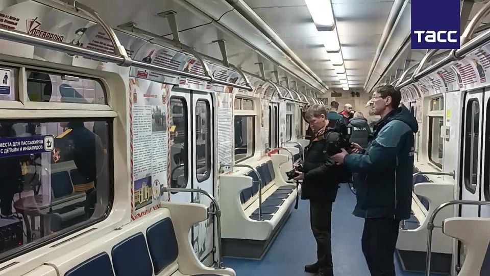 � ����� ������������ ��������� ������������ �����, ����������� 10-������� ������ ���������� � 215-� ��������� ����������� ����� ������������, �������� ������������� ����