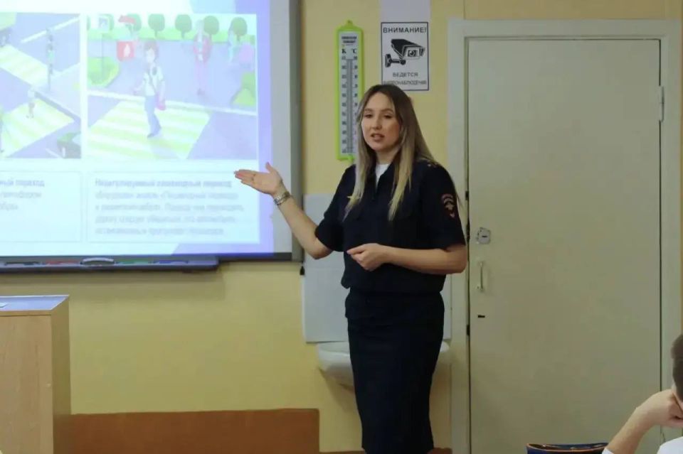 В Новосибирской классической гимназии №17 Ленинского района состоялись профилактические мероприятия для школьников