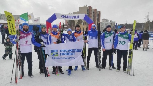 Новосибирцы завершили зимний спортивный сезон лыжными гонками