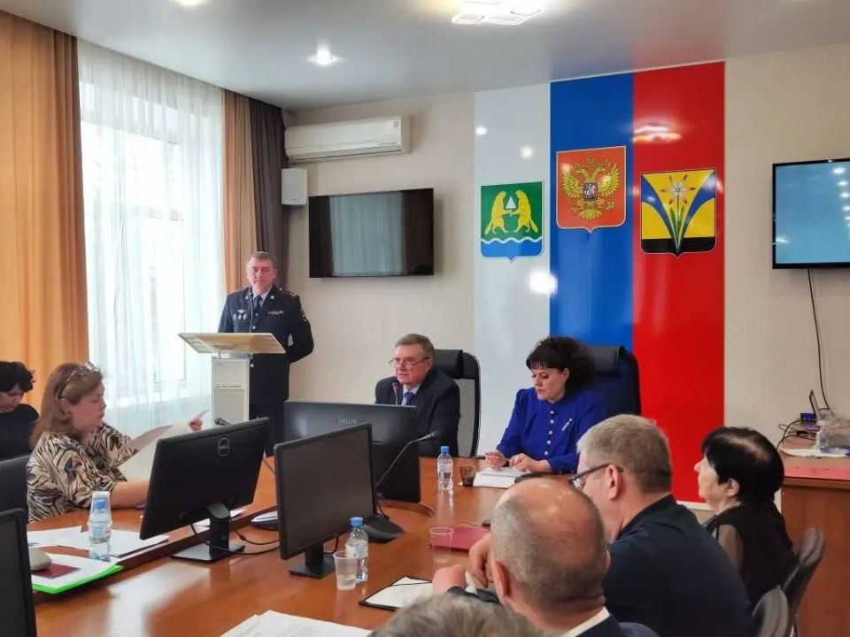 Начальник МО МВД России «Искитимский» выступил с отчетом о результатах работы за 2025 год