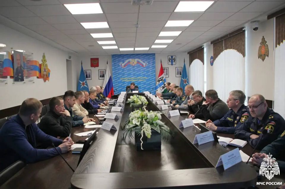 В Новосибирске прошло совещание по координации деятельности всех видов пожарной охраны региона