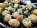Как легко приготовить ароматную молодую картошку на сковороде