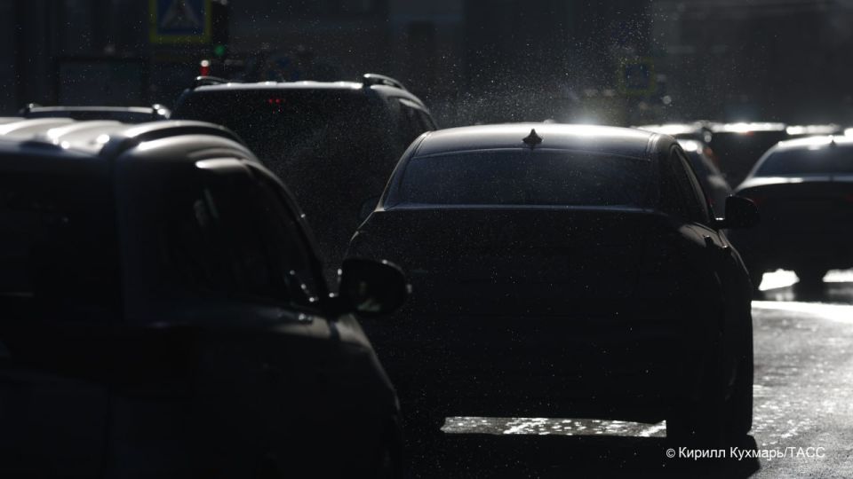 ����������� ������� �����, ���� � ������� �������� �� 15 �� �� ������� ������������, � ��� ����� �� ������������ �����, � ����������� �� ����� ��������� ���������