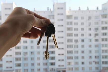 Платежи упали втрое: Аксёненко добился справедливости для жителей Краснообска