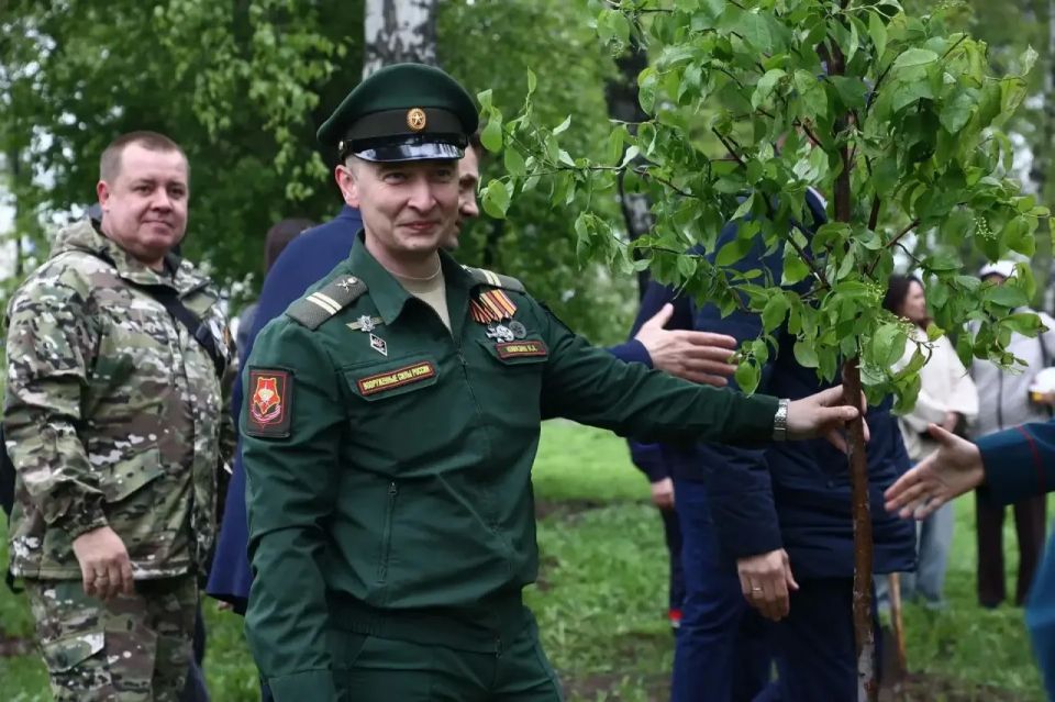 Максим Кудрявцев: Новосибирск присоединился к международной акции «Сад Памяти» Максим Кудрявцев: Новосибирск присоединился к международной акции «Сад Памяти»
