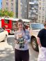 В Новосибирске пожарные вывели двух детей из задымленного подъезда