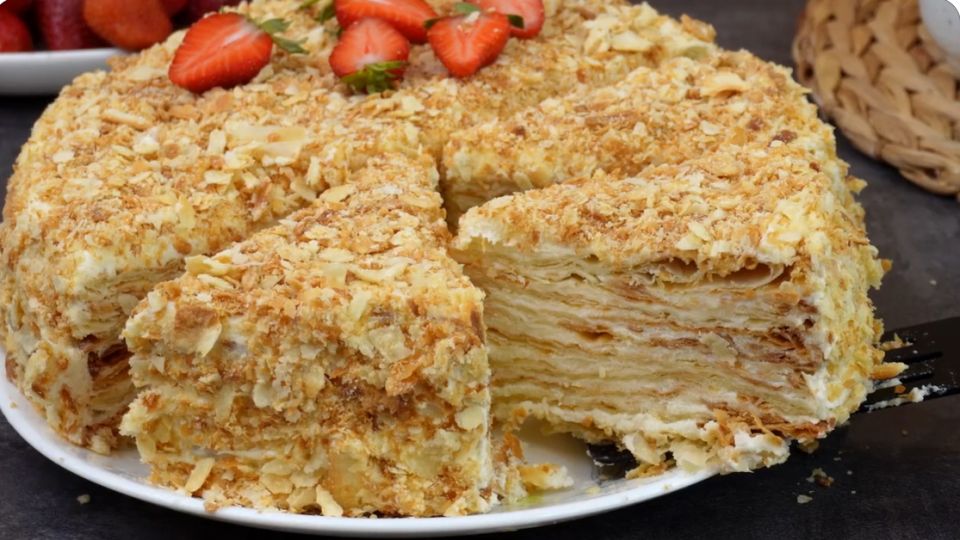 Рецепт нежного Наполеона: семейная классика, ставшая кулинарным шедевром