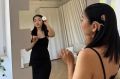 «Как будто кто-то выключил громкость»: сибирячка, полностью потерявшая в слух 27 лет, помогает глухим людям