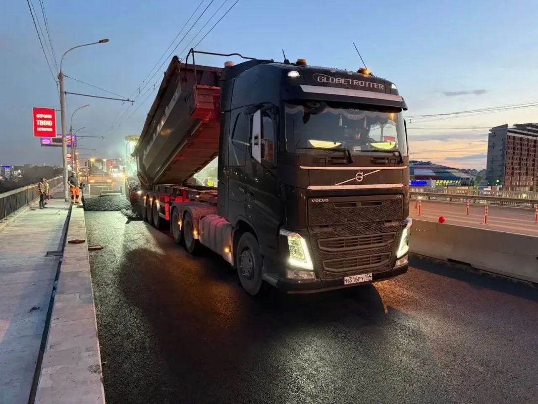 Реверсивное движение отменят на Димитровском мосту Реверсивное движение отменят на Димитровском мосту