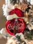 Традиции и инновации: эволюция рождественской упаковки Coca-Cola за полвека