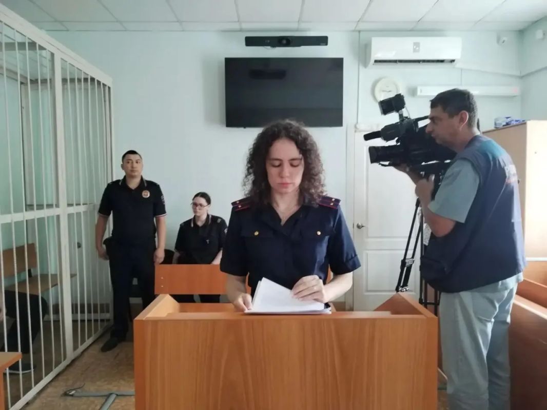 В Новосибирске избрана мера пресечения мужчине,натравившему собаку на фельдшера скорой помощи Кировским районным судом г. Новосибирска рассмотрено ходатайство следователя следственного отдела по Кировскому району г.... В Новосибирске избрана мера пресечения мужчине,натравившему собаку на фельдшера скорой помощи Кировским районным судом г. Новосибирска рассмотрено ходатайство следователя следственного отдела по Кировскому району г....