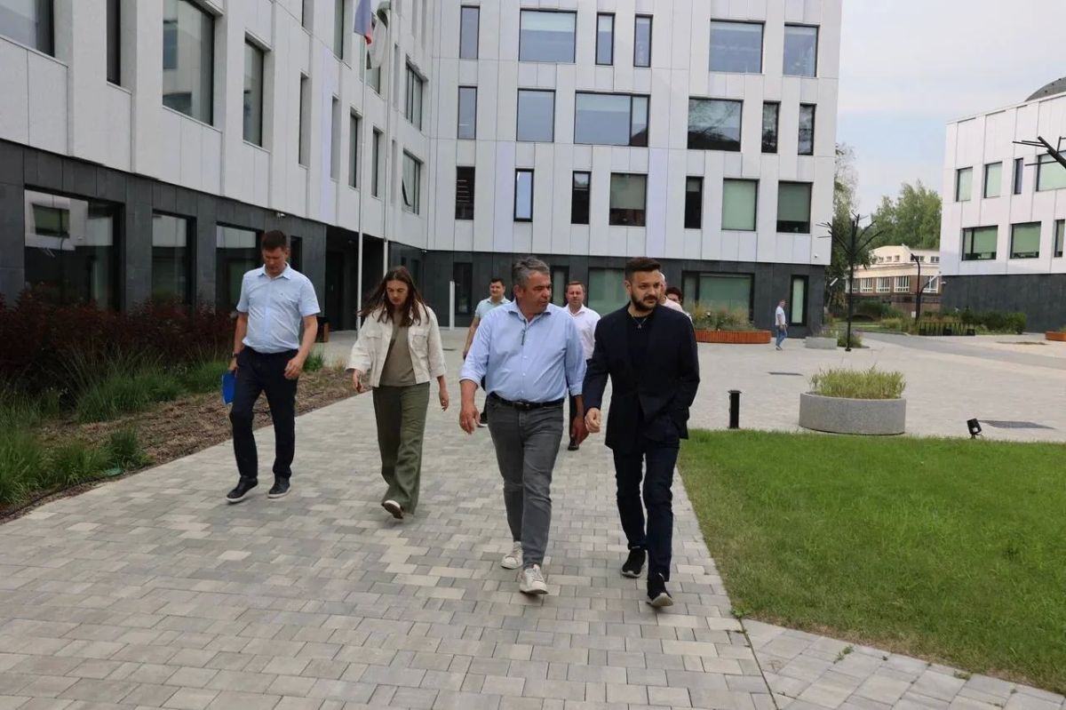 Айрат Гатиятов находится с рабочим визитом в Новосибирской области Айрат Гатиятов находится с рабочим визитом в Новосибирской области