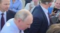 Владимир Путин перед отъездом из Новосибирска пообщался с жителями города