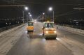 На Октябрьском мосту заменили более 13 000 квадратных метров асфальта
