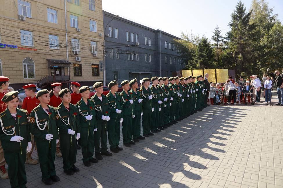 Всё лето – без воды. Депутат Законодательного Собрания Новосибирской области Константин Терещенко подключился к решению проблемы водоснабжения деревни Староярково Барабинского района Всё лето – без воды. Депутат Законодательного Собрания Новосибирской области Константин Терещенко подключился к решению проблемы водоснабжения деревни Староярково Барабинского района