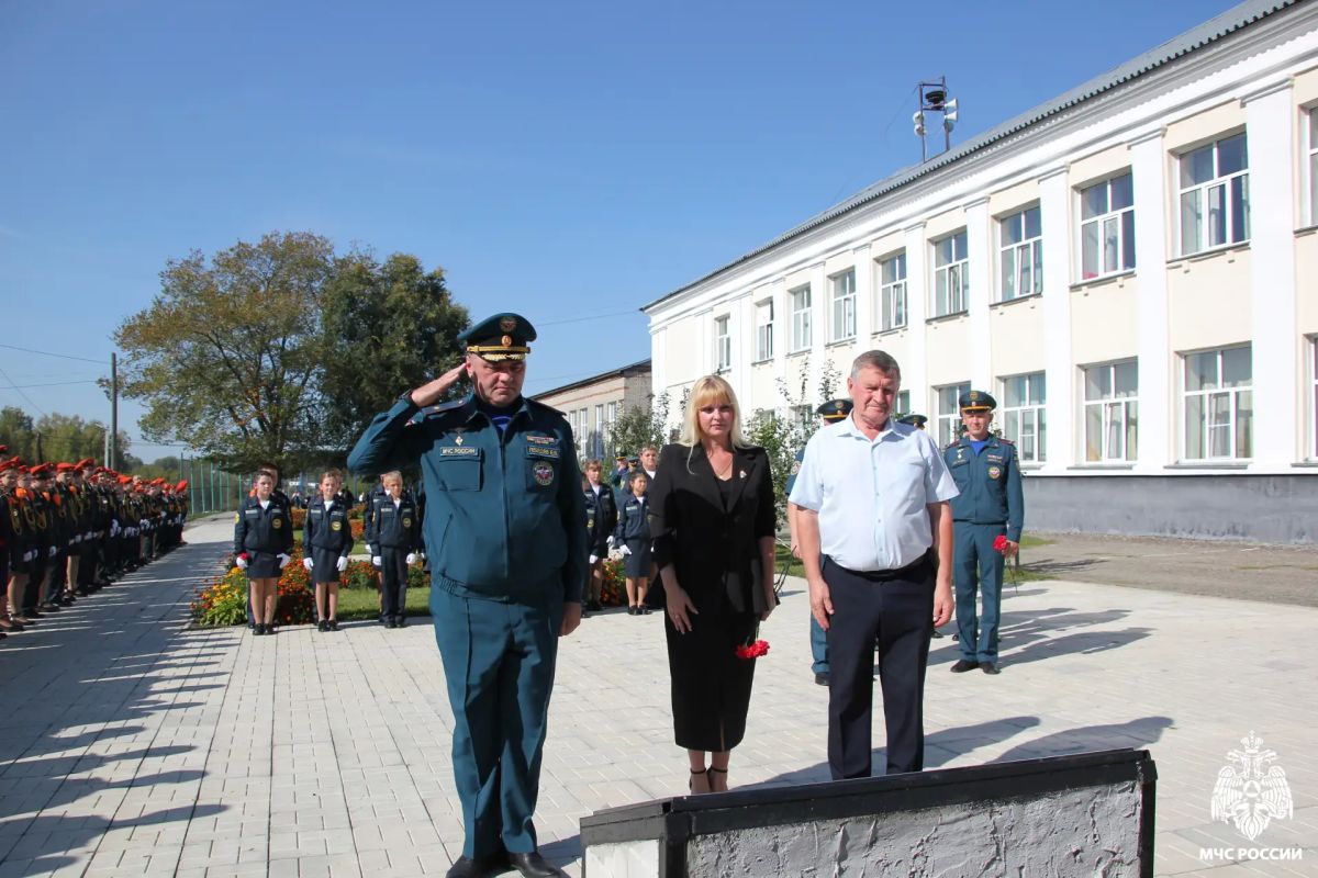 В Новосибирской области почтили память Героя России Евгения Зиничева В Новосибирской области почтили память Героя России Евгения Зиничева