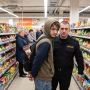 Охранник в магазине не имеет права досматривать вашу сумку
