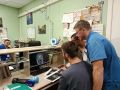 Новосибирские нейрохирурги через разрез над бровью удалили кисту размером с перепелиное яйцо из глубины мозга