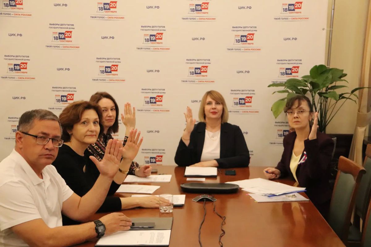 Заседания облизбиркома продолжаются и в дни голосования Заседания облизбиркома продолжаются и в дни голосования