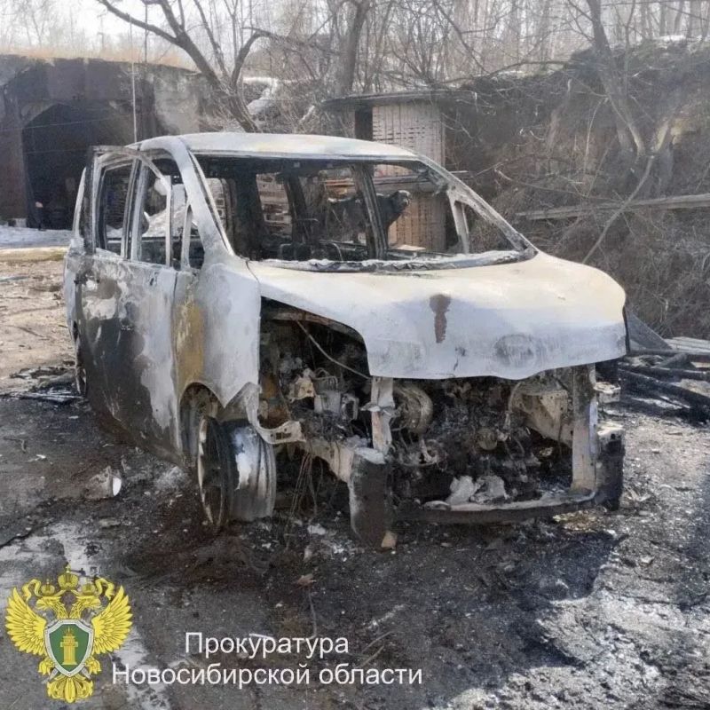 От обиды сжёг автомобиль. Пьяный 53-летний сибиряк после ссоры с супругой так сильно рассердился, что от обиды поджёг её Toyota Voxy