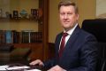 Бывший мэр Новосибирска, первый секретарь областного комитета КПРФ Анатолий Локоть получит мандат депутата Госдумы, сообщили в региональном отделения КПРФ