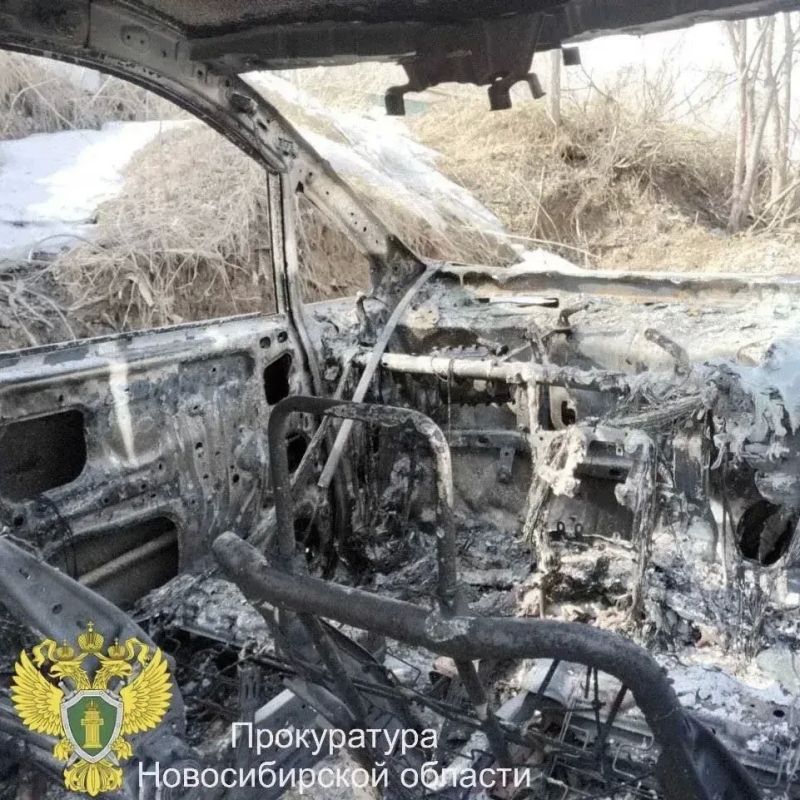 От обиды сжёг автомобиль. Пьяный 53-летний сибиряк после ссоры с супругой так сильно рассердился, что от обиды поджёг её Toyota Voxy От обиды сжёг автомобиль. Пьяный 53-летний сибиряк после ссоры с супругой так сильно рассердился, что от обиды поджёг её Toyota Voxy
