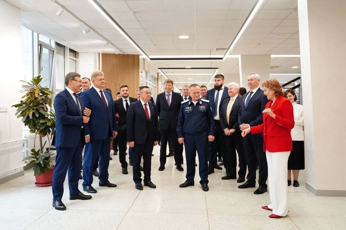 Первый заместитель руководителя Казначейства России Эли Исаев в рамках командировки в Новосибирскую область посетил Государственную публичную научно-техническую библиотеку Сибирского отделения Российской академии наук Первый заместитель руководителя Казначейства России Эли Исаев в рамках командировки в Новосибирскую область посетил Государственную публичную научно-техническую библиотеку Сибирского отделения Российской академии наук