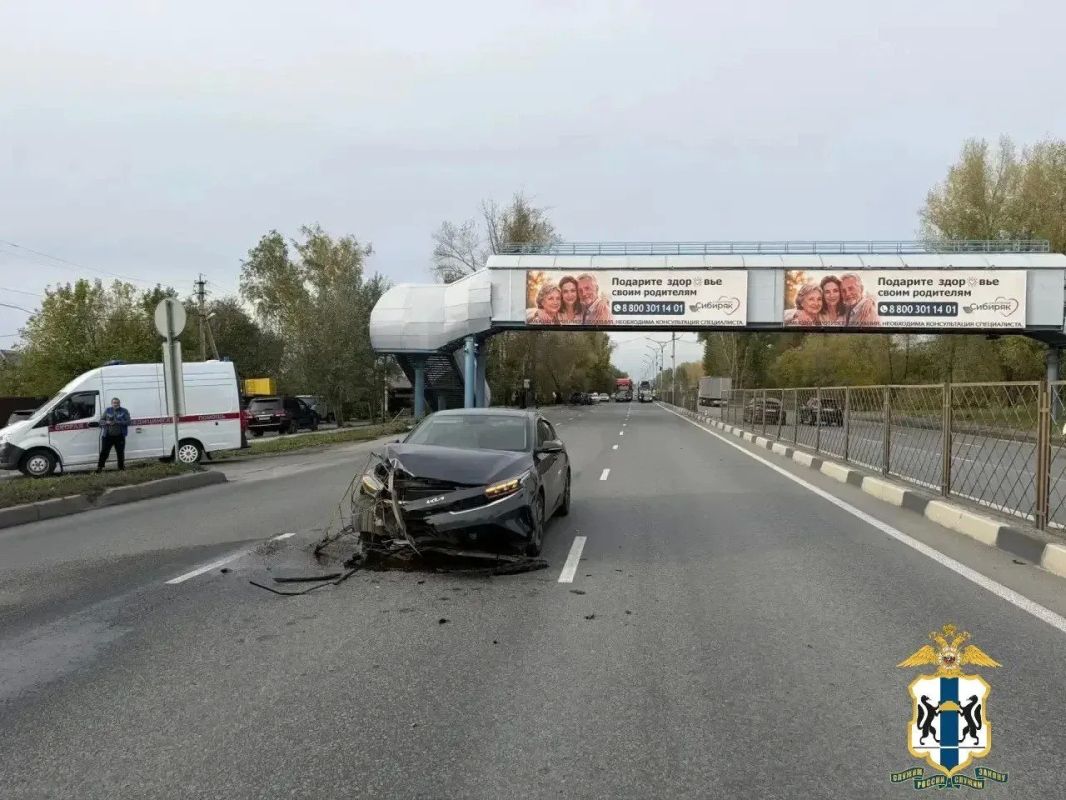 Пять человек пострадали в аварии в Новосибирске