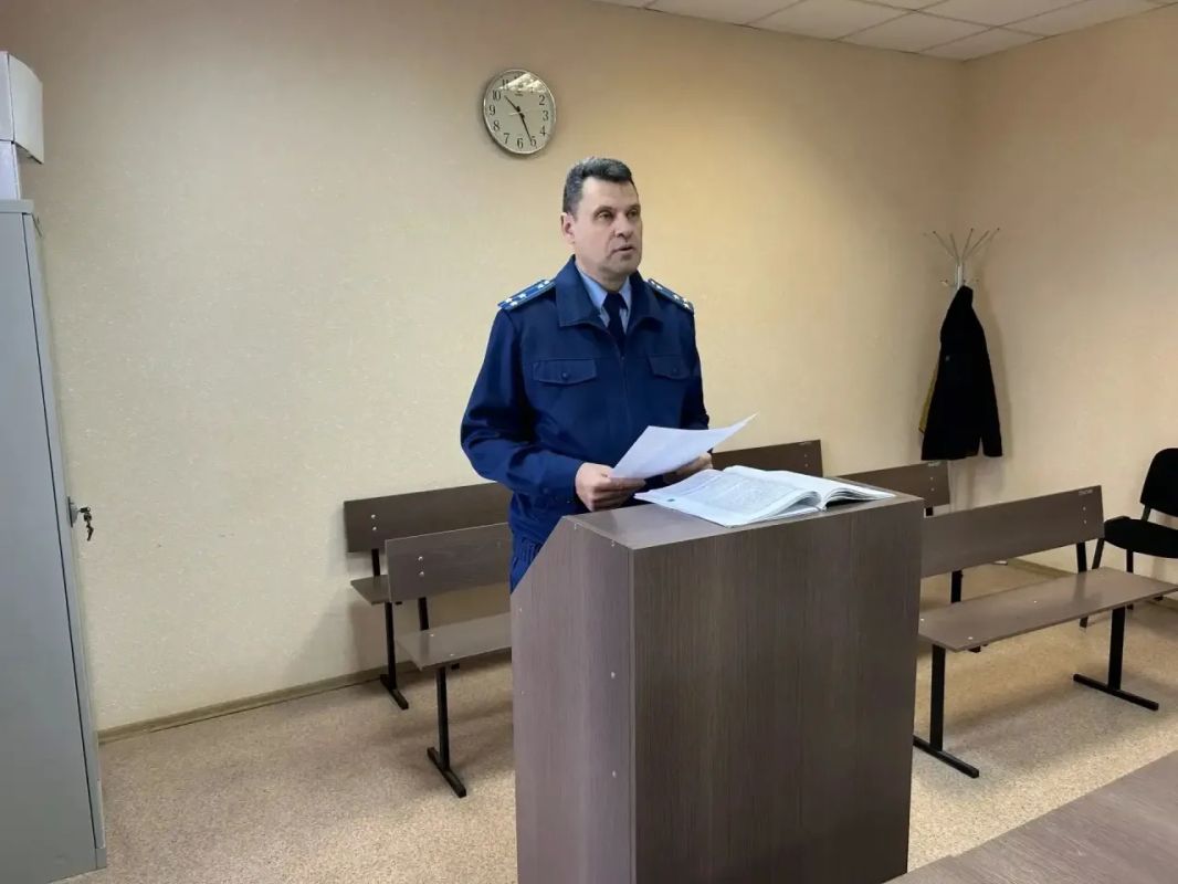 В Новосибирске мужчина осужден к реальному лишению свободы за хулиганство с применением оружия в отношении двух девушек, отказавших ему в знакомстве В Новосибирске мужчина осужден к реальному лишению свободы за хулиганство с применением оружия в отношении двух девушек, отказавших ему в знакомстве