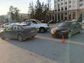 Спасли беременную. Новосибирский дорожный патруль экстренно отвёз беременную девушку в больницу после ДТП
