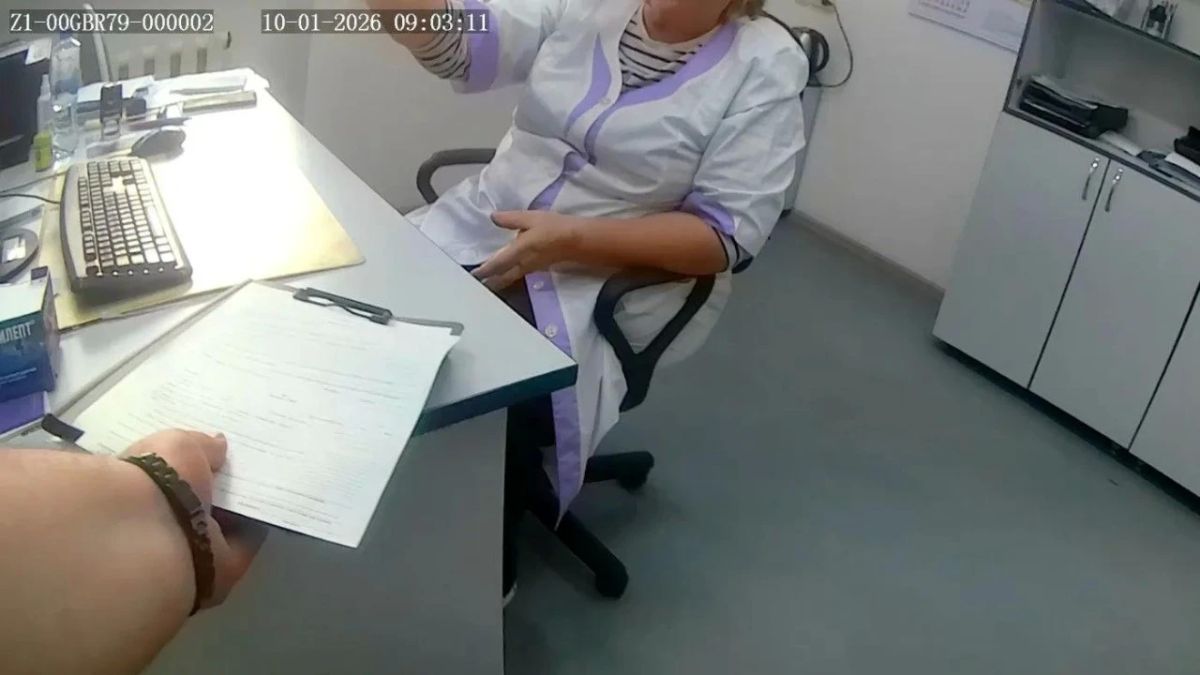 Мужчина напал на невролога в Новосибирске