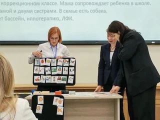 «Я пришла в профессию, чтобы помочь сыну»: мама ребенка с ДЦП стала лучшим дефектологом России «Я пришла в профессию, чтобы помочь сыну»: мама ребенка с ДЦП стала лучшим дефектологом России
