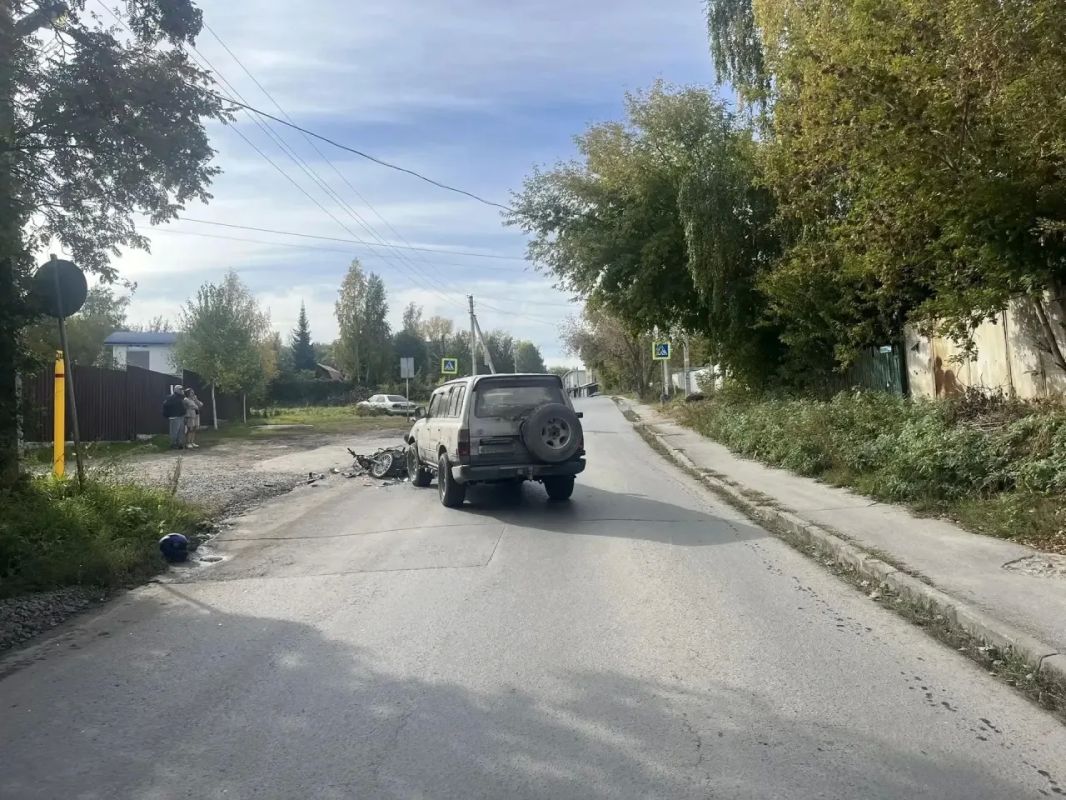 В ДТП на Штормовой в Новосибирске погиб мотоциклист