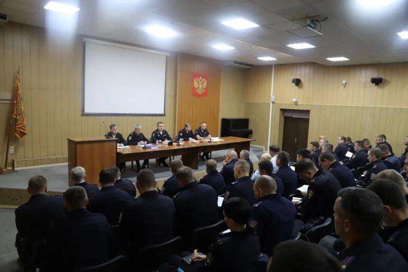 Под председательством врио начальника ГУ МВД России по Новосибирской области проведено расширенное совещание по вопросам деятельности подразделений экономической безопасности и противодействия коррупции