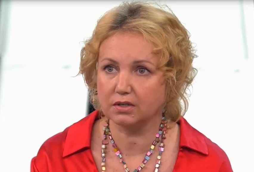 Сибирячка, упав в бассейне в Таиланде, потеряла память и заговорила на древнерусском языке: как сложилась ее судьба