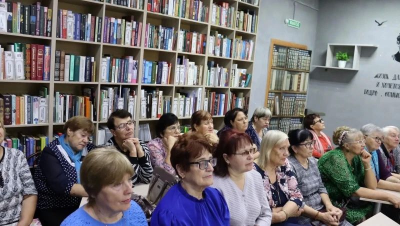 В Кыштовском районе в рамках Декады пожилых людей сотрудники полиции провели профилактическое мероприятие В Кыштовском районе в рамках Декады пожилых людей сотрудники полиции провели профилактическое мероприятие