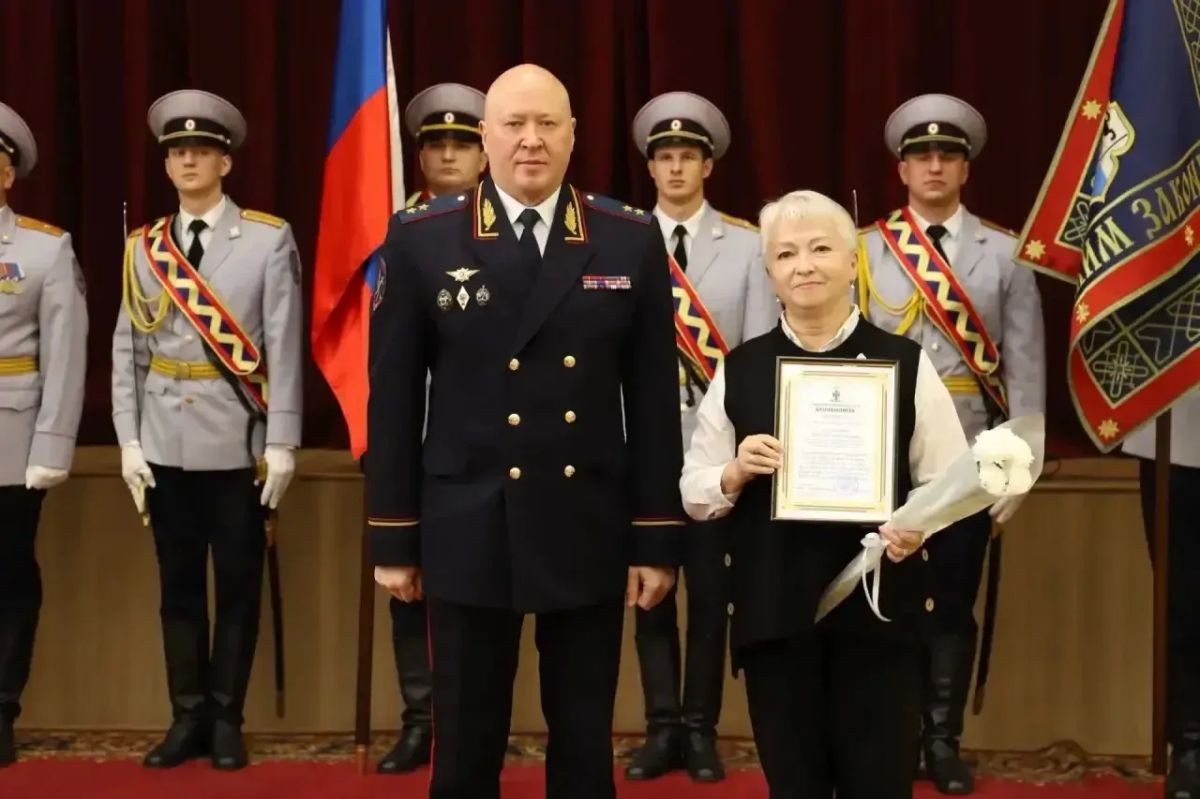 В Новосибирске состоялось торжественное мероприятие, посвящённое 105й годовщине со дня образования Центра профессиональной подготовки Главного управления МВД России по Новосибирской области В Новосибирске состоялось торжественное мероприятие, посвящённое 105й годовщине со дня образования Центра профессиональной подготовки Главного управления МВД России по Новосибирской области