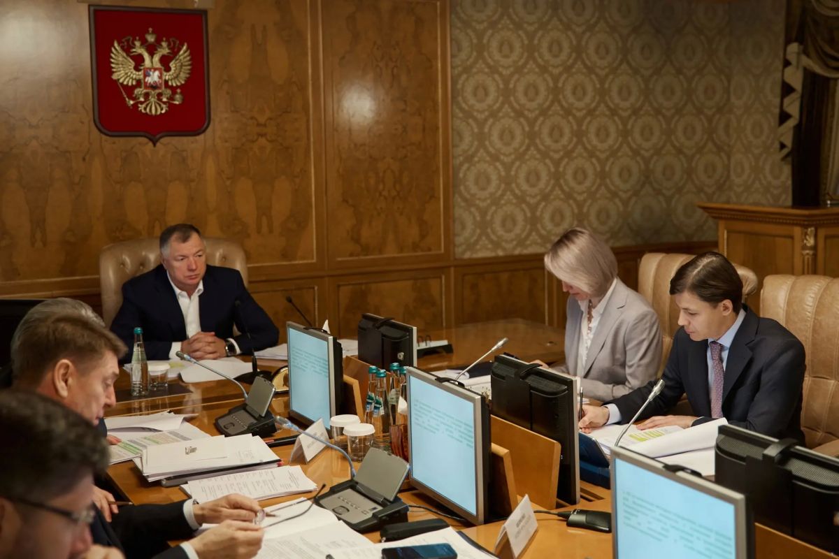 Марат Хуснуллин: Провёл заседание Правительственной комиссии по повышению эффективности использования федерального имущества и развитию территорий Марат Хуснуллин: Провёл заседание Правительственной комиссии по повышению эффективности использования федерального имущества и развитию территорий