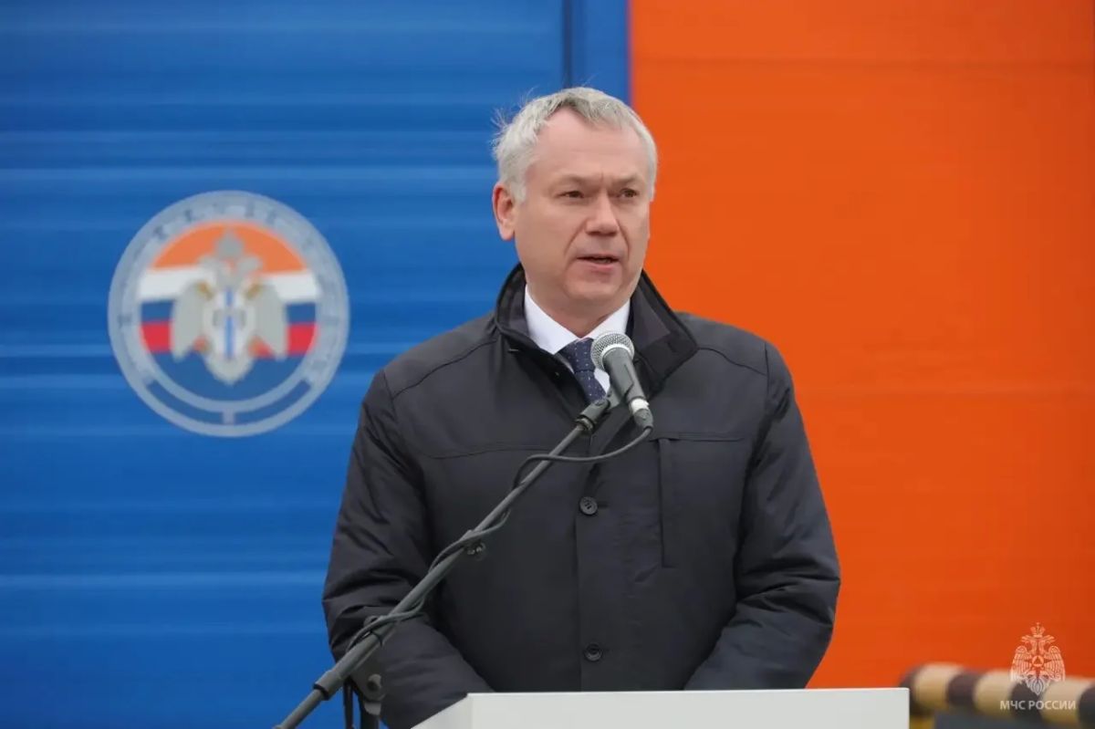 В Новосибирской области Александр Куренков открыл пожарно-спасательную часть и вручил новую технику В Новосибирской области Александр Куренков открыл пожарно-спасательную часть и вручил новую технику