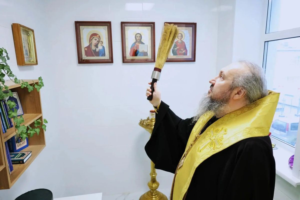 Митрополит Варфоломей освятил новый корпус Колыванской больницы Митрополит Варфоломей освятил новый корпус Колыванской больницы