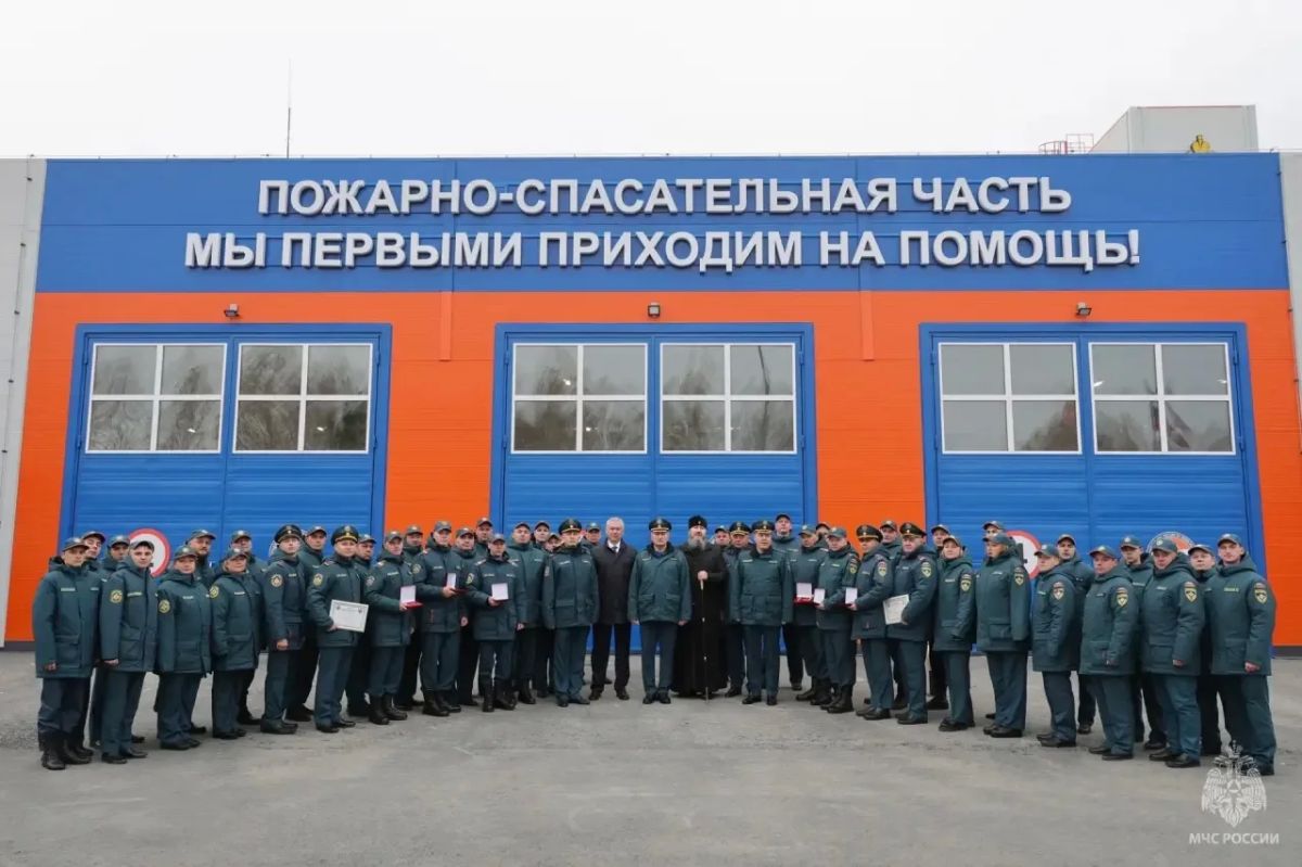 В Новосибирской области Александр Куренков открыл пожарно-спасательную часть и вручил новую технику В Новосибирской области Александр Куренков открыл пожарно-спасательную часть и вручил новую технику