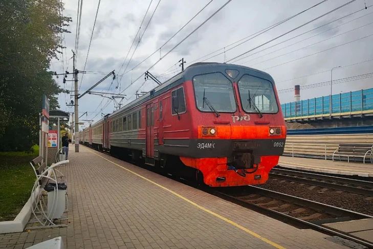 В Новосибирске отменили летние электрички на трех направлениях