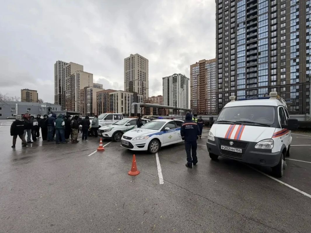 Сотрудники Госавтоинспекции провели познавательное мероприятие для воспитанников Центра «Ориентир» Сотрудники Госавтоинспекции провели познавательное мероприятие для воспитанников Центра «Ориентир»