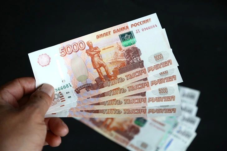 Отмывание денег через счета купинца организовала жена под Новосибирском