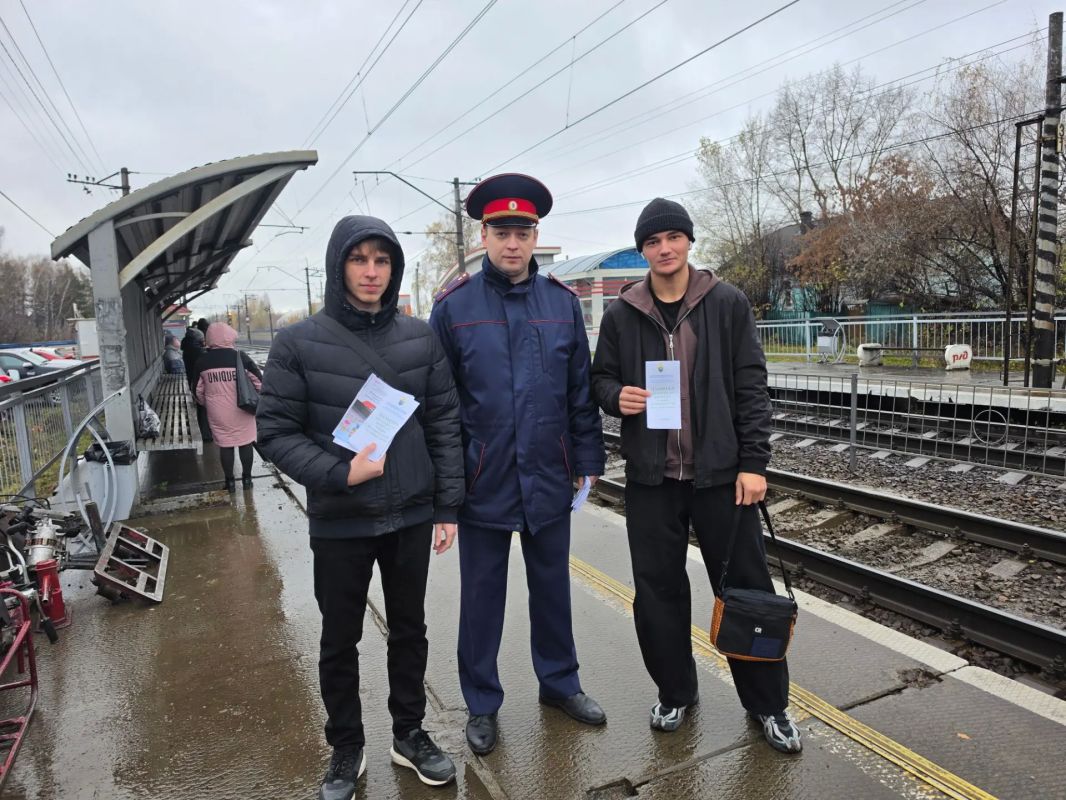 В Новосибирске офицер ВМСУТ СК России принял участие в акции «Безопасный транспорт» В Новосибирске офицер ВМСУТ СК России принял участие в акции «Безопасный транспорт»